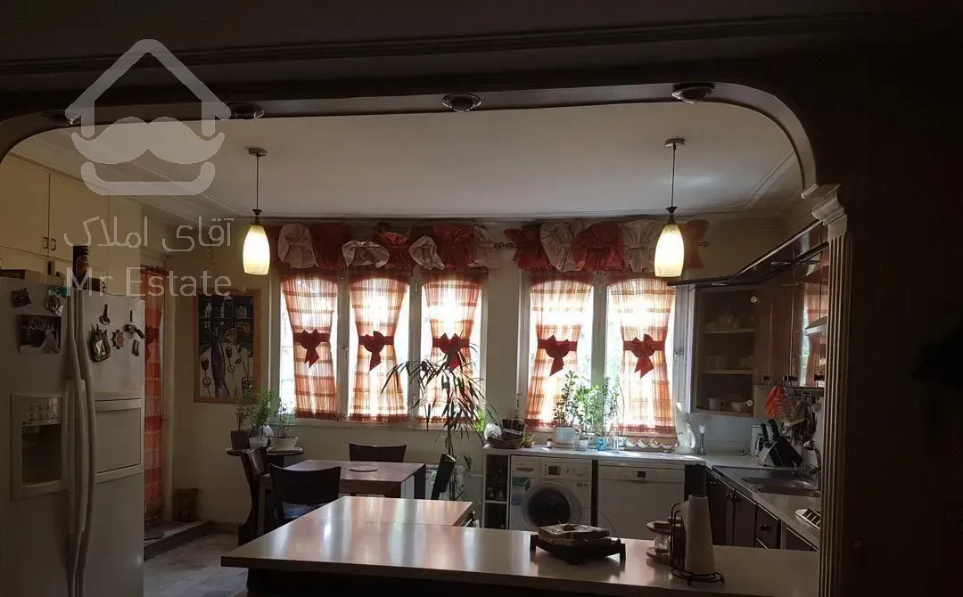 ۱۰۲ متر دو خوابه / وزرا /قیمت مناسب