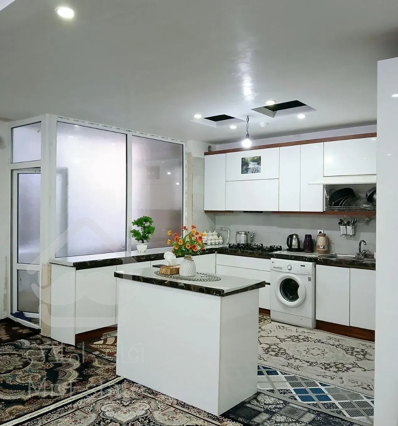 آپارتمان ۱۲۰ متری دو خواب فول امکانات نو ساز زمزم