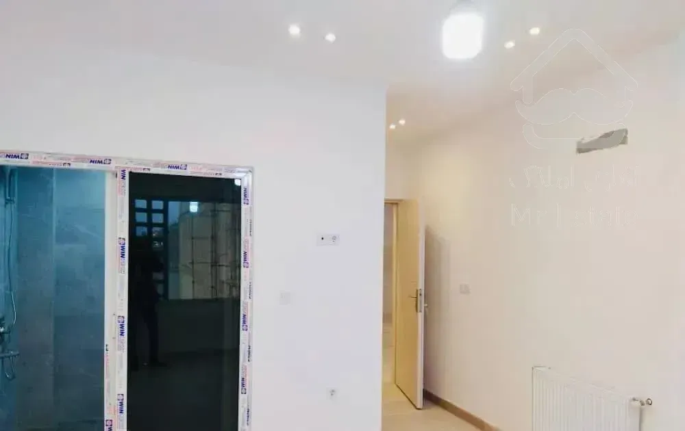 آپارتمان/187 متری/استخر دار/مدرن