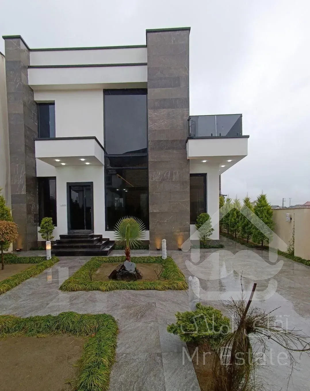 فروش ویلا مدرن دوبلعکس چهار خواب شهر تنکابن