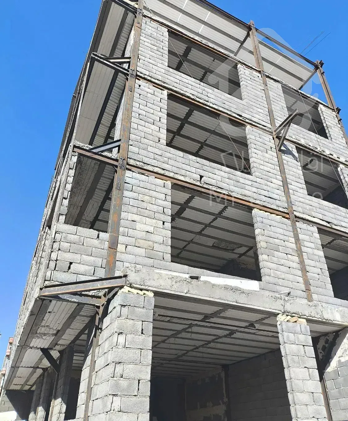 اپاراتمان 140متری سه خواب در دوشان