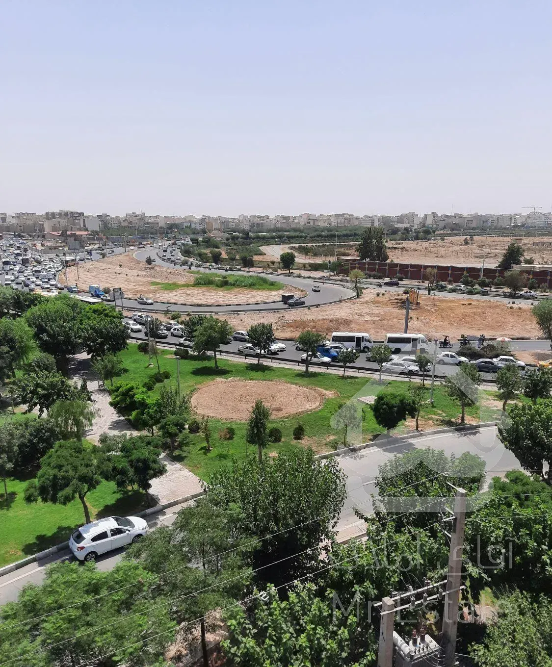 آپارتمان ۱۲۲متری ۳ خ تکواحدی فول معاوضه با تک خواب