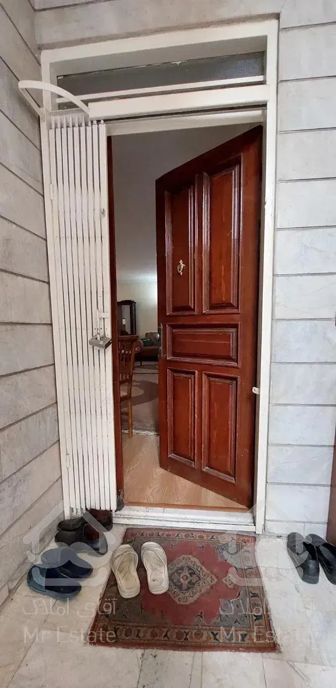 آپارتمان ۱۱۰ متری شیک