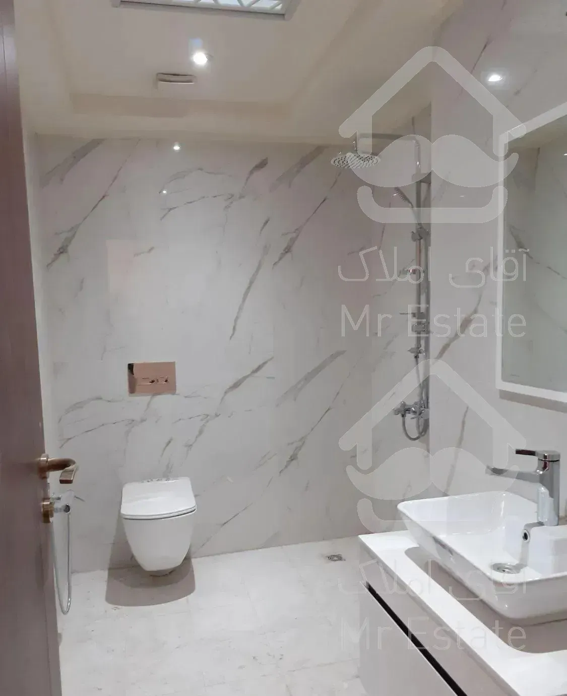 هروی 153 متری*کلید نخورده/ساقدوش/۲پارکینگ*