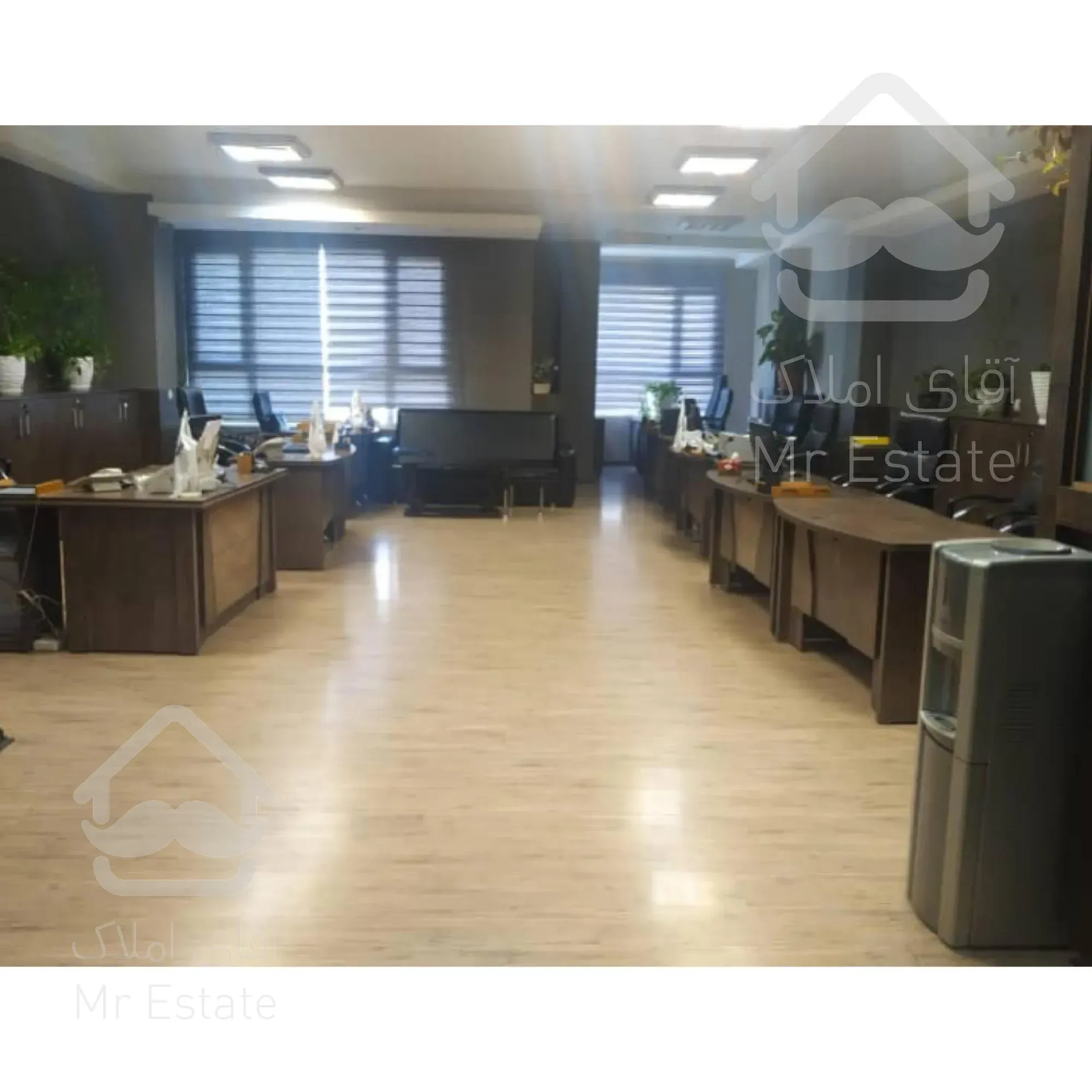 100متر سند اداري فروش بر كاشاني