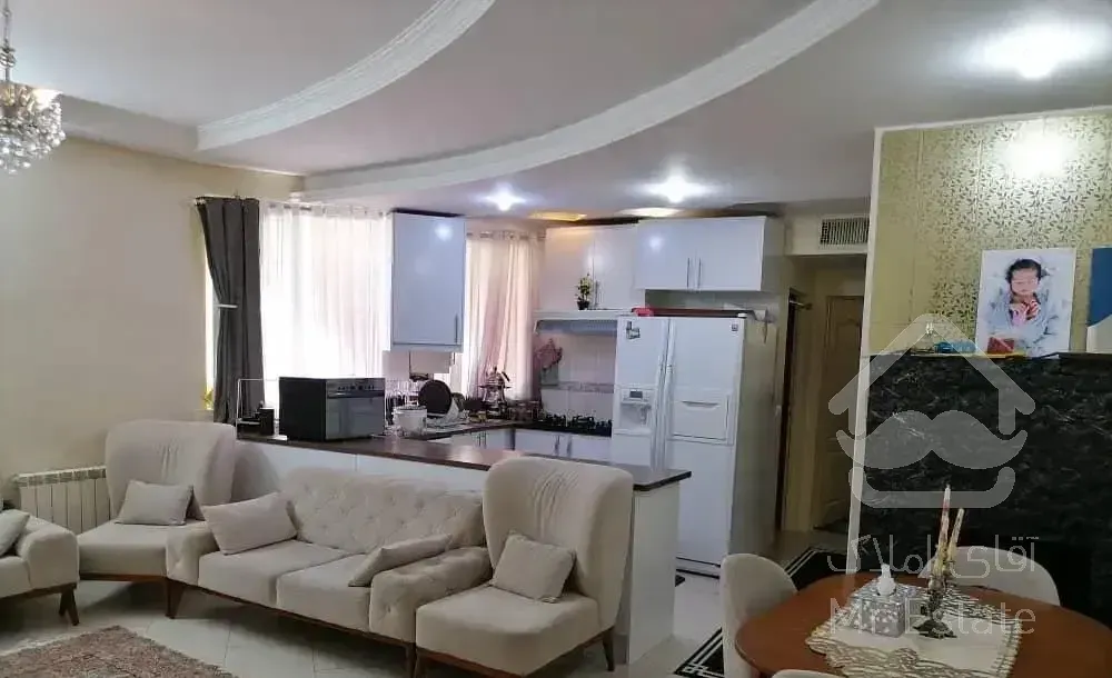 ۶۵ متر/ دو خواب /سالن مربع