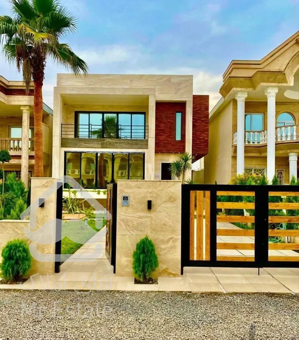 ویلا باغ ۳۱۱متری با بنای ۱۵۵متری در کلاردشت