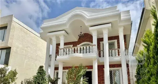 ویلا لاکچری استخردار ۳ خواب /سند تک برگ