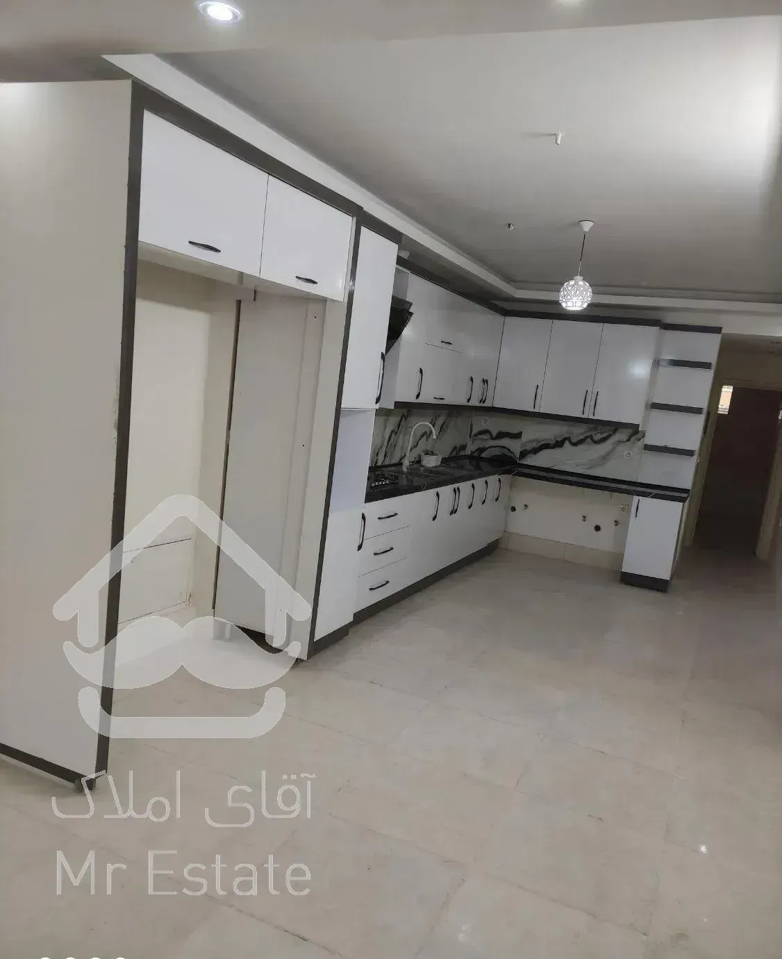 آپارتمان فول 125متری