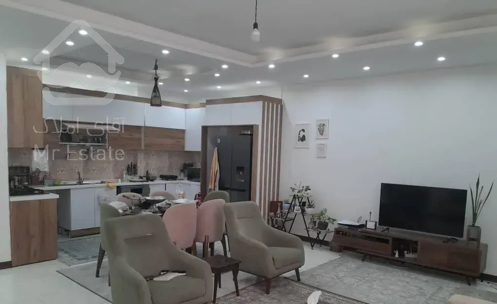 شهرک آتیه / ۸۷ متری فول تجهیز / سند آماده