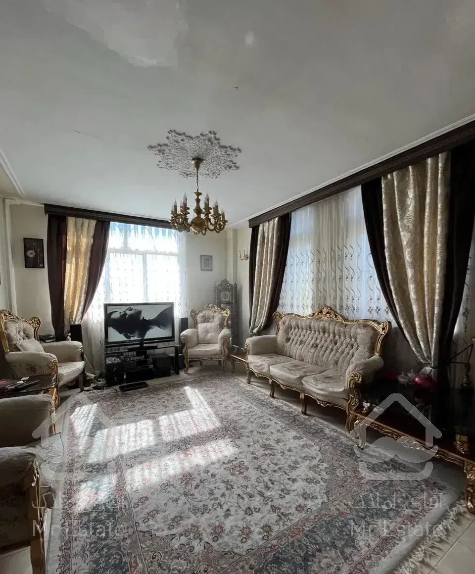 ۹۰ متر۲خواب با پارکینگ،انباری