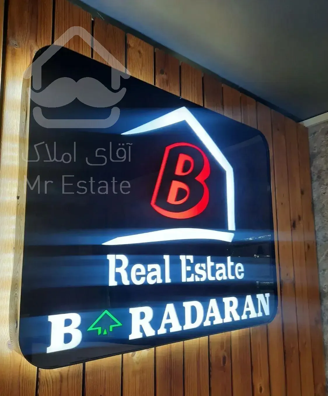 آپارتمان۹۵متری/واحد جلو ۶ واحد/محدود