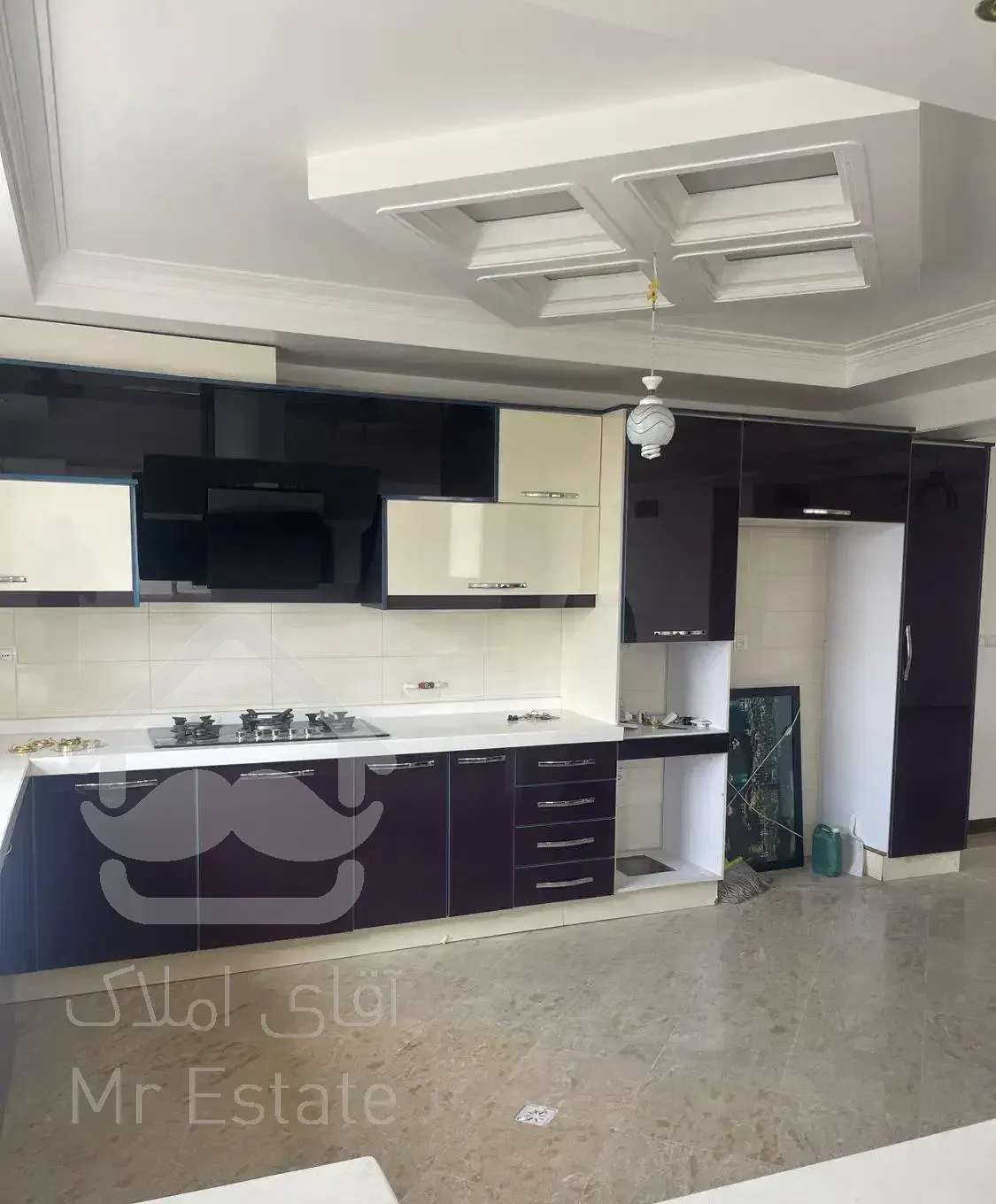 آپارتمان /۱۶۵متری/۳خواب /