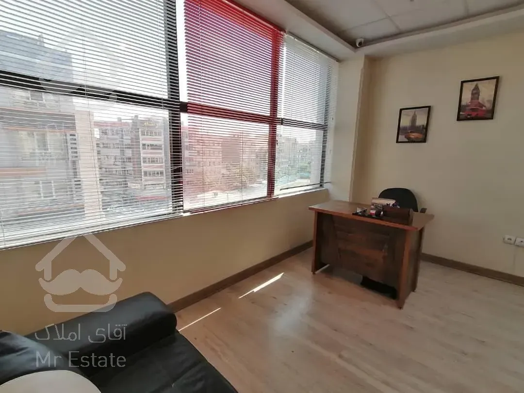 ۵۵متر موقعیت اداری جنب مترو صادقیه