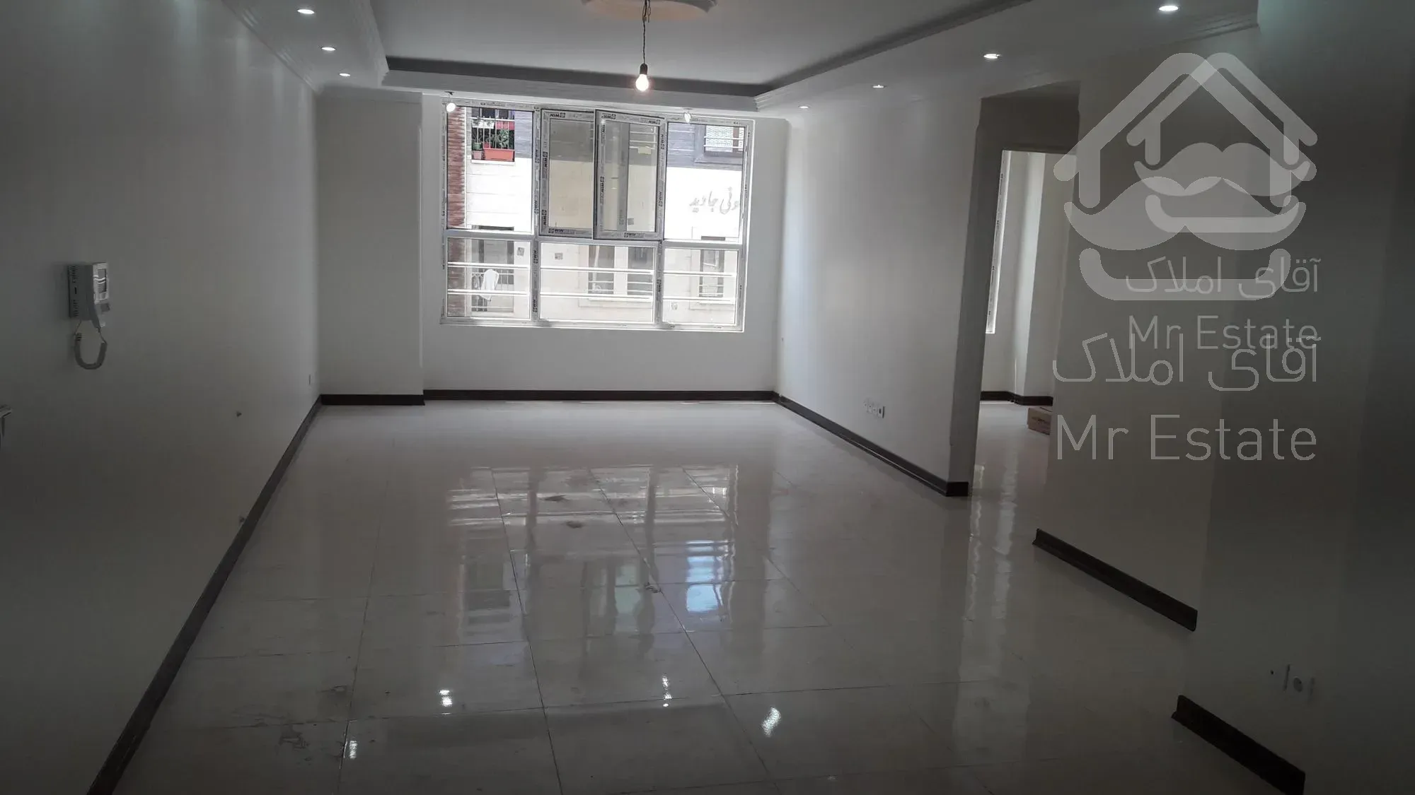 آپارتمان۸۵متر سالن پرده خور کلیدنخورده