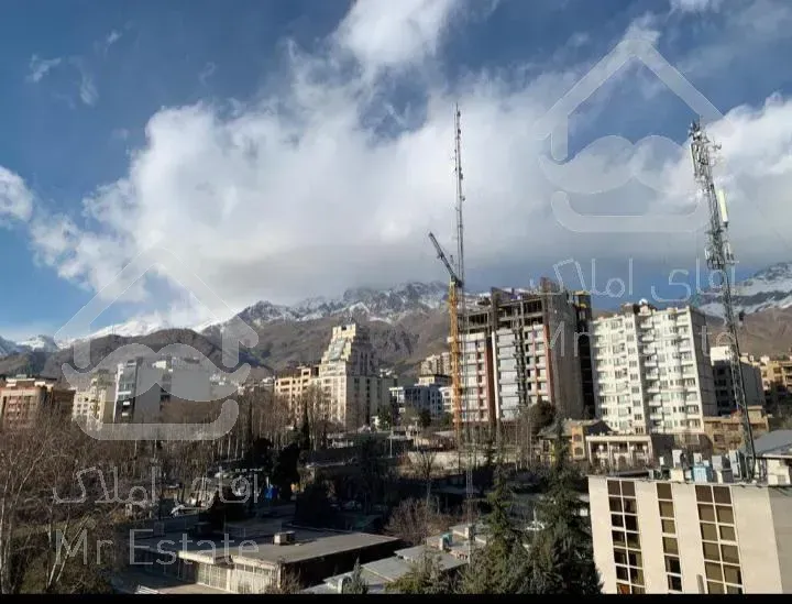 رهن کامل اپارتمان ۳۵۰متری در فرمانیه