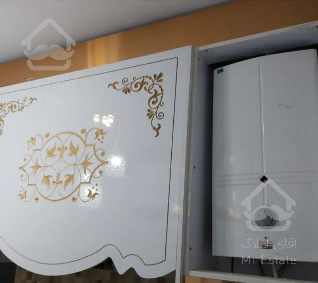 اپارتمان با کلیه وسایل و لوازم بفروش میرسد