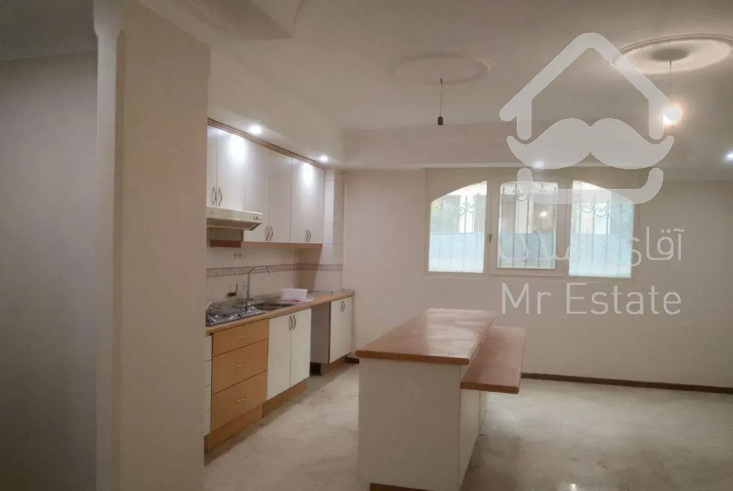 آپارتمان خواجه عبدالله ۱۱۰ متر