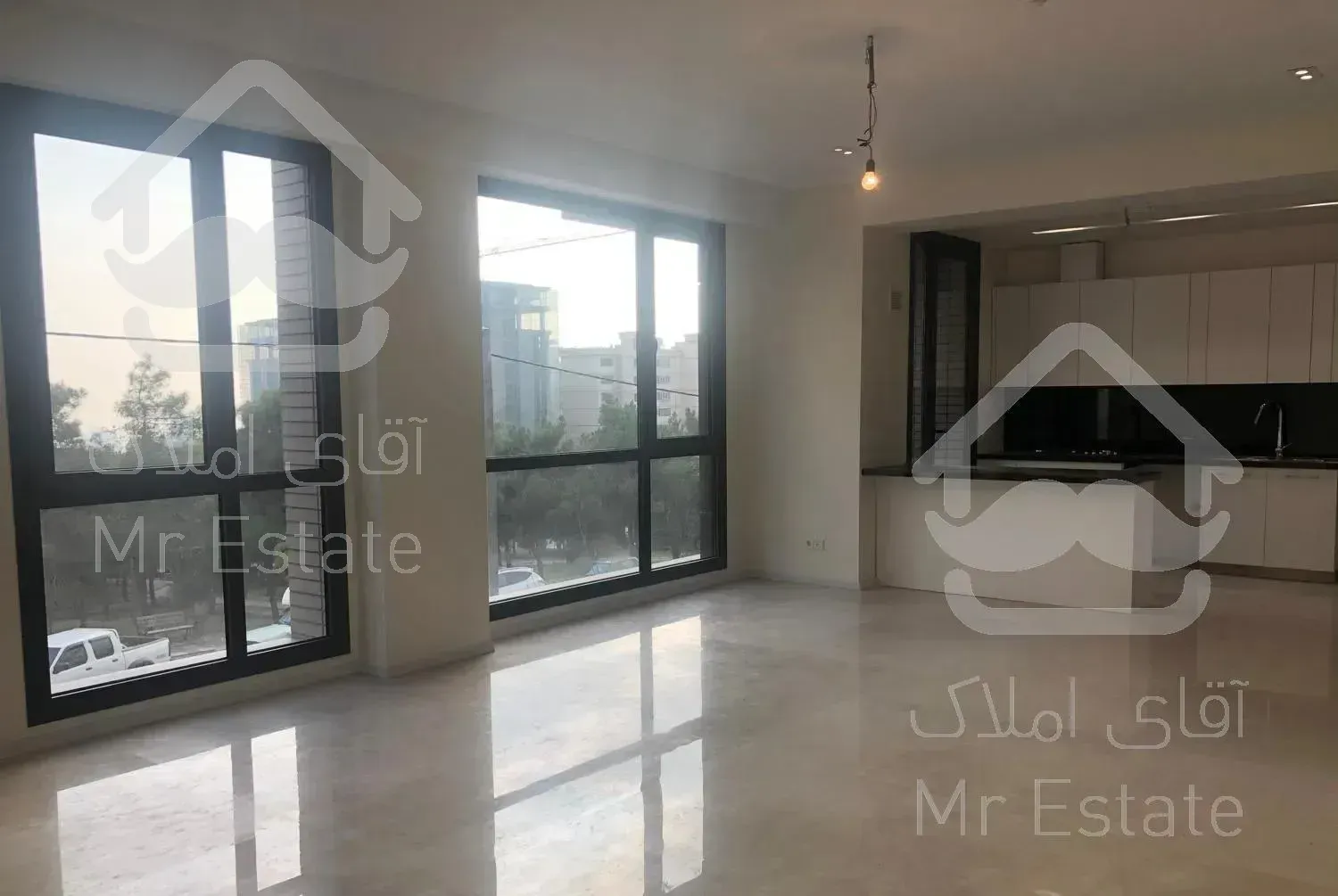 آپارتمان ۱۶۰متر ویوی شهر سعادت آباد ۲پارکینگ