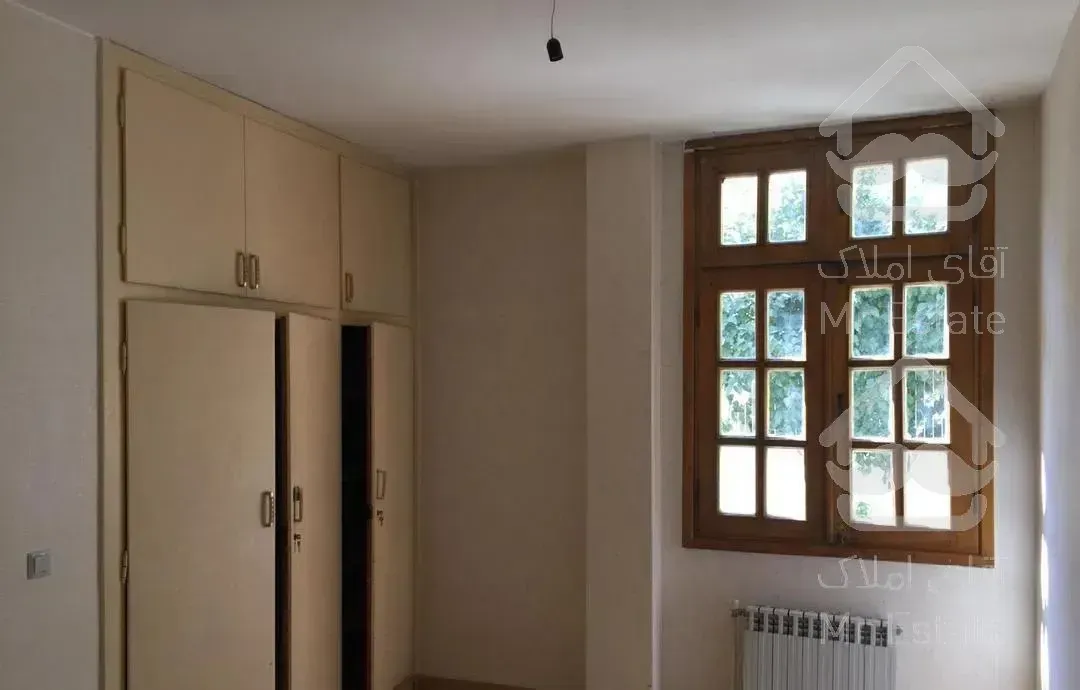 آپارتمان،130متری،سه خوابه،الهیه،باغ فردوس