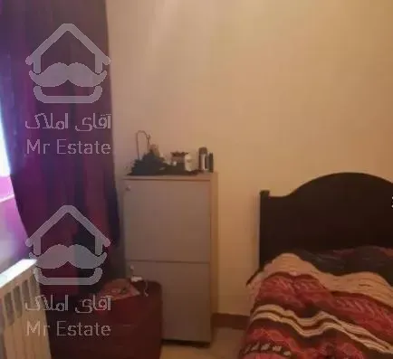 ۶۸ متر با پارکینگ کوچه ۳۳