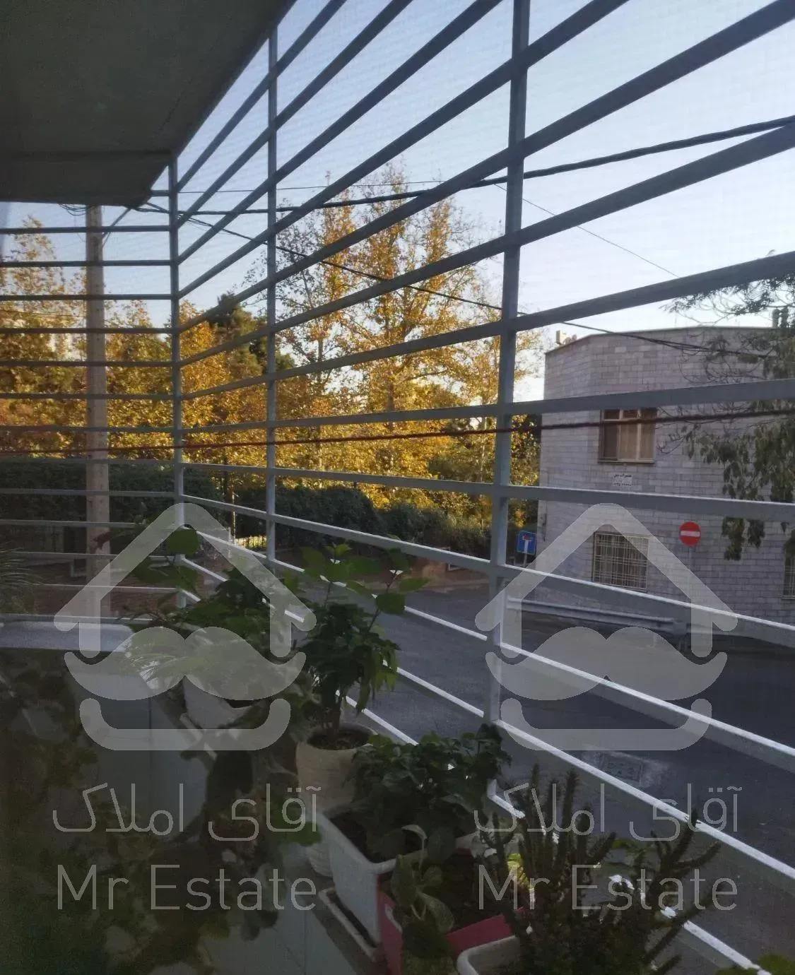 جماران ۱۵۲متر سه خوابه شیک