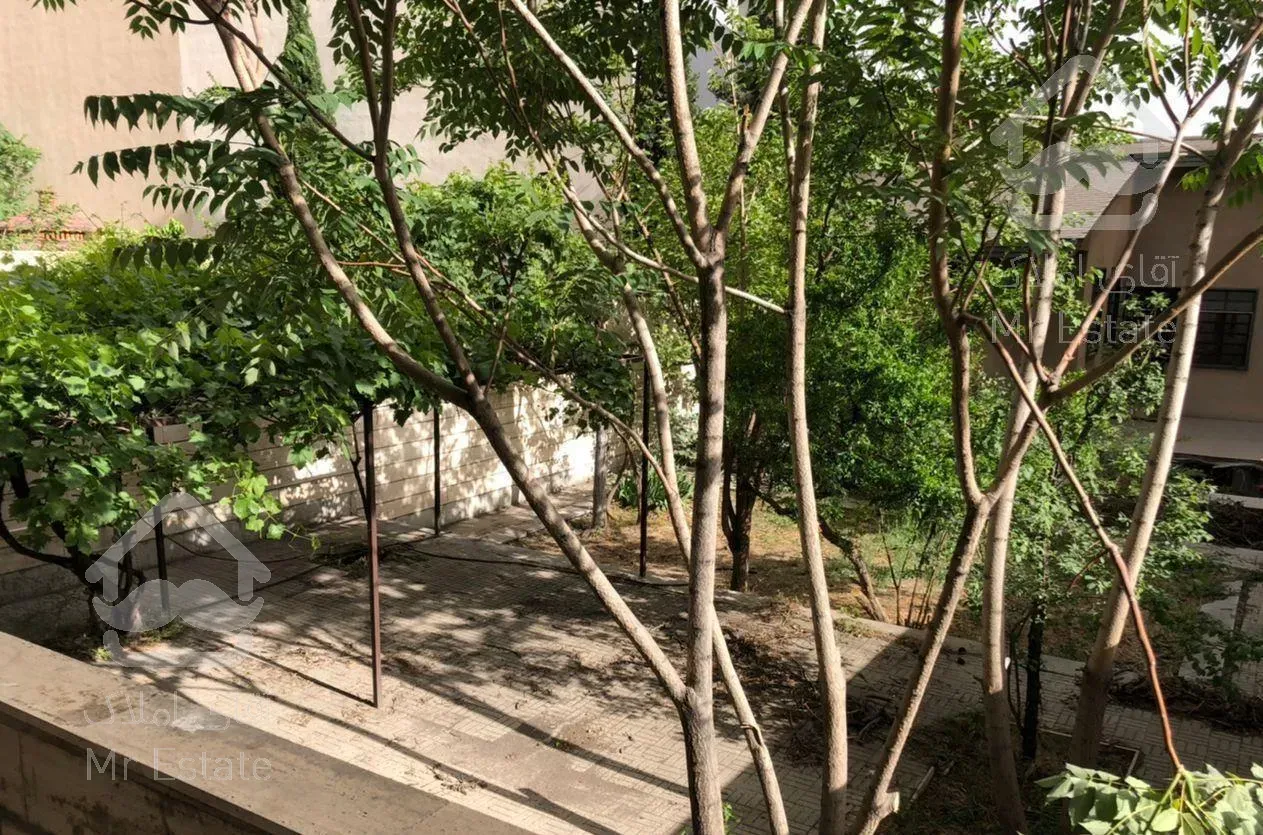 آپارتمان 135 متری دو خوابه واقع در سعادت آباد