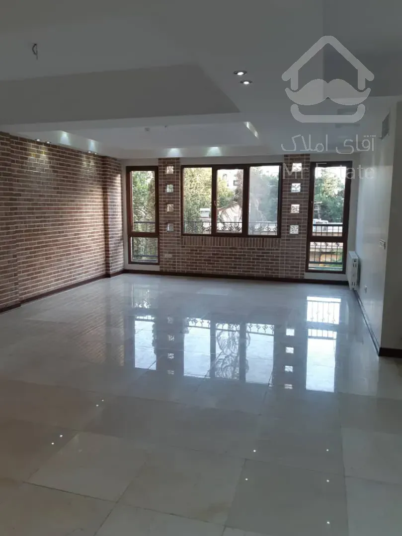 فروش 145 متری دیباجی