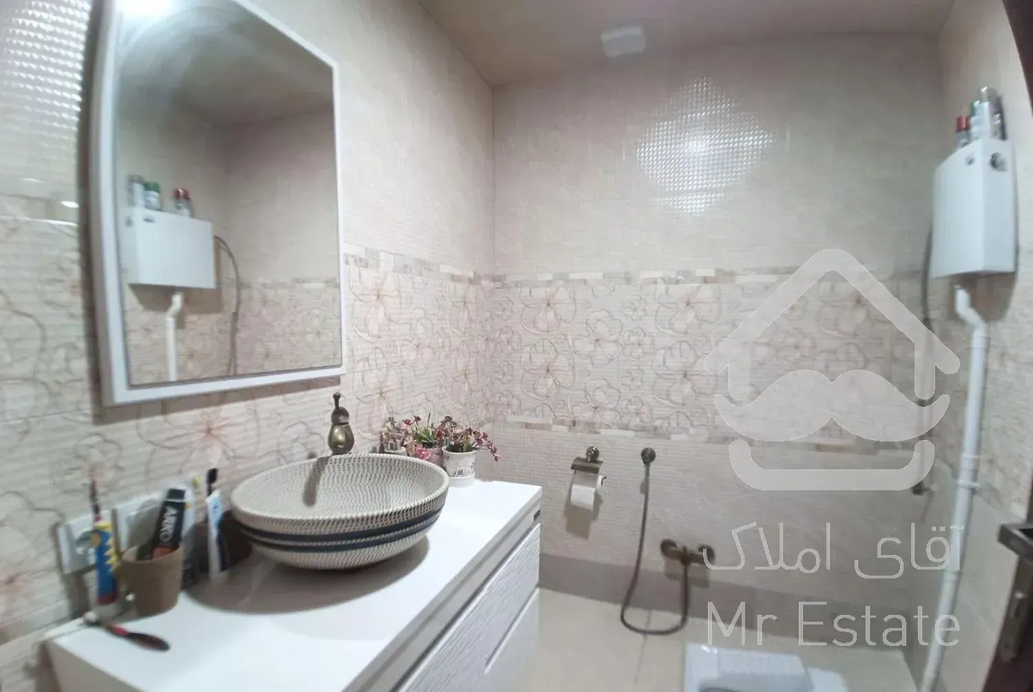 آپارتمان ۳ خواب همافران