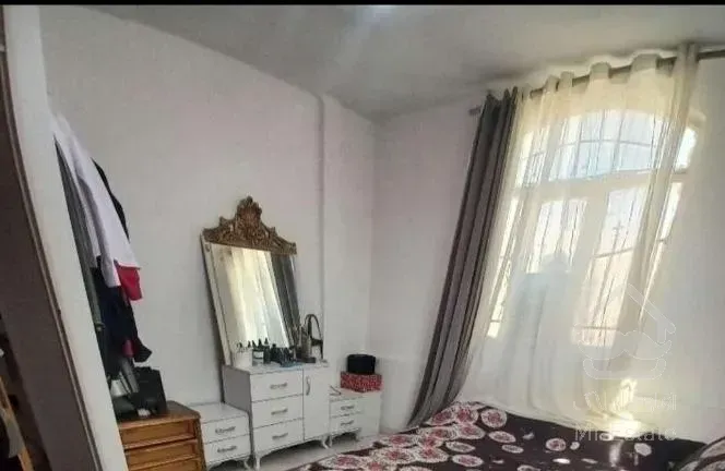 فروش آپارتمان  95متری /هفتاد و دو تن/سند تک برگ