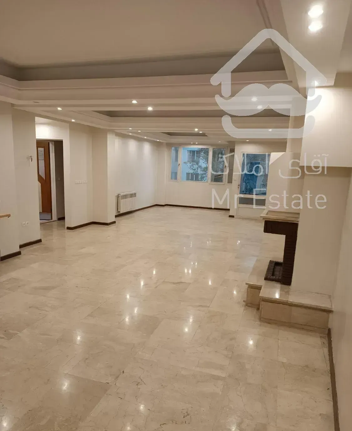 ۱۷۵ متر ۳ خواب/غرق نور/ امکانات کامل/آماده تحویل