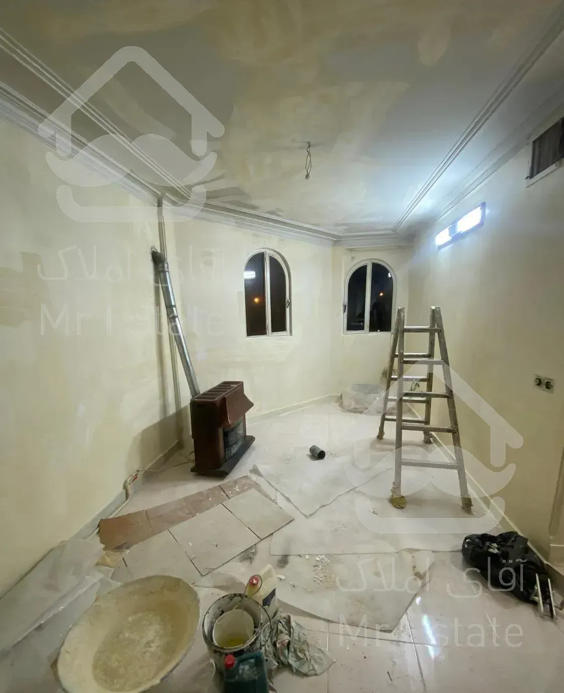 آپارتمان۴۹متری/سالن پرده خور/جهت سرمایه گذاری