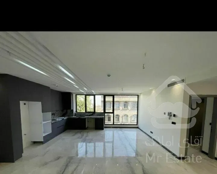 ۹۰ متری/ ۲ خواب/ فول / نور شمال جنوب