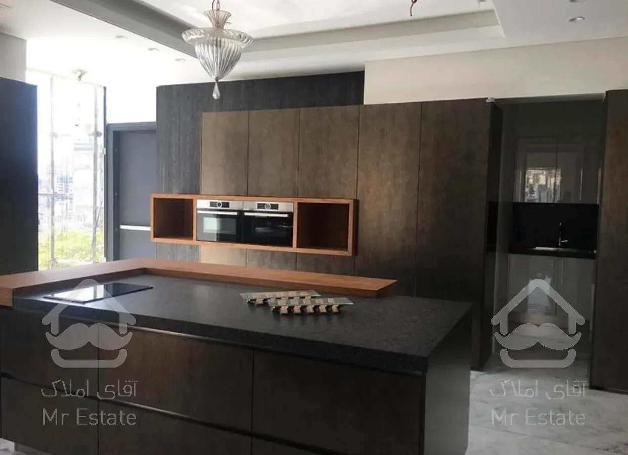 خرید آپارتمان 200 متری نیاوران