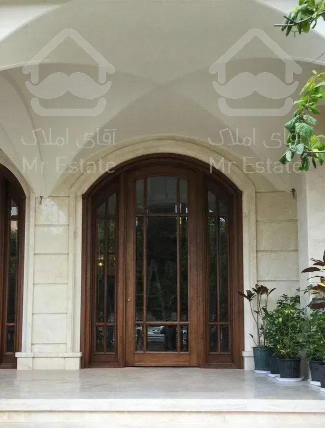 220متر *میدان گلستان