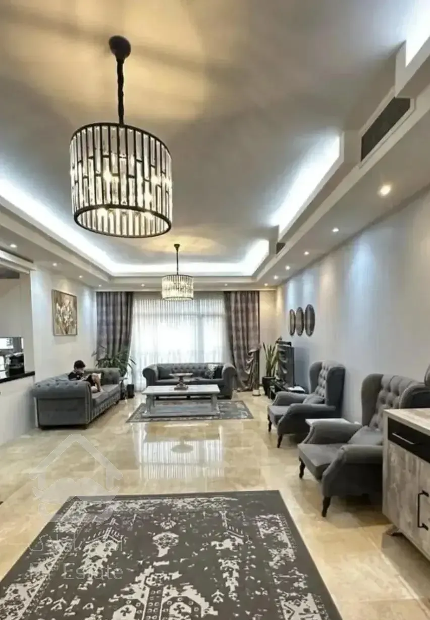 حس زندگی،بی‌نیاز از توضیح،چند قدمی دریا