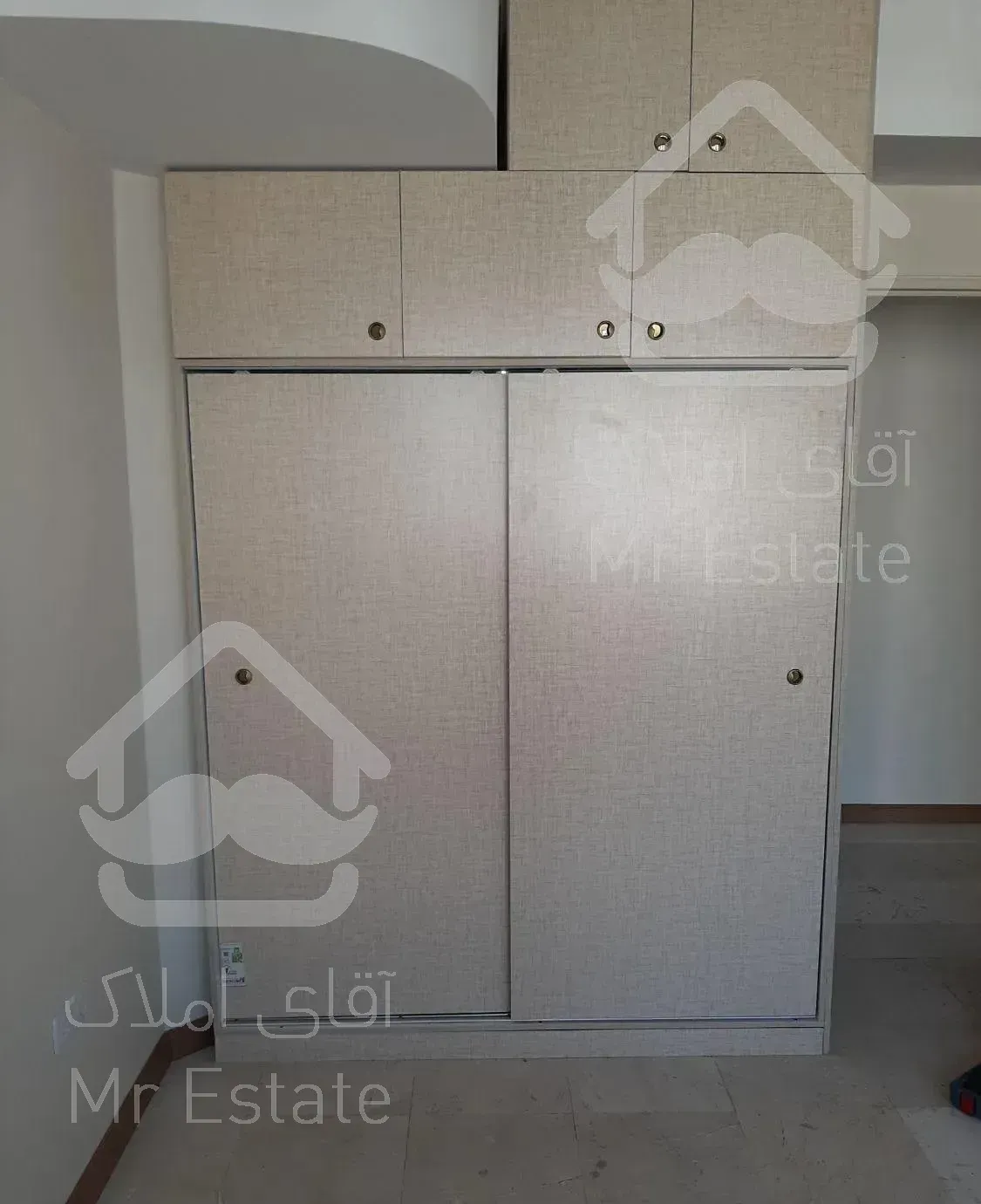 آپارتمان ۱۰۰متر ۲خوابه یکسال ساخت غرق در نور