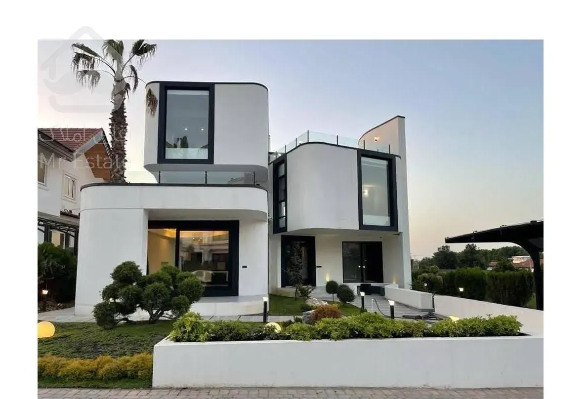 تو پایین نمی‌مونی، چون منظره مال بالاست