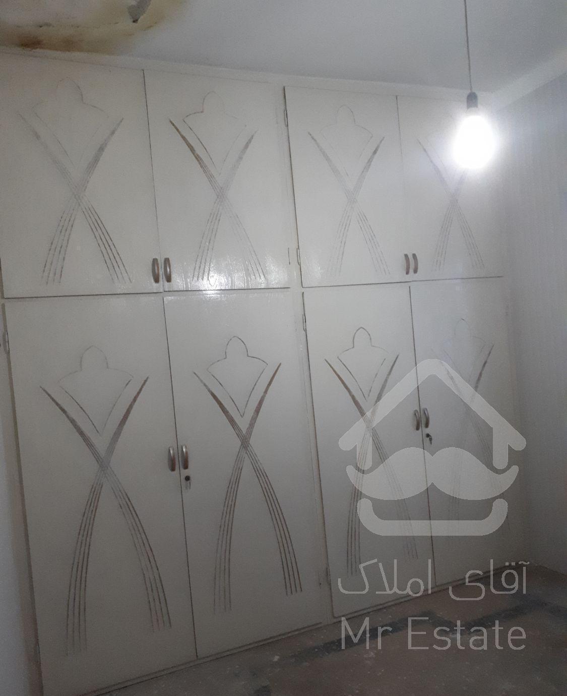 آپارتمان قابل  بنگاه اتومبیل