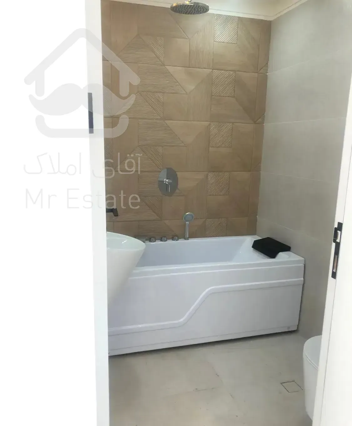 ۶۵متر/۱خواب مستر/رو‌ به آفتاب/۴گوشه سعادت آباد