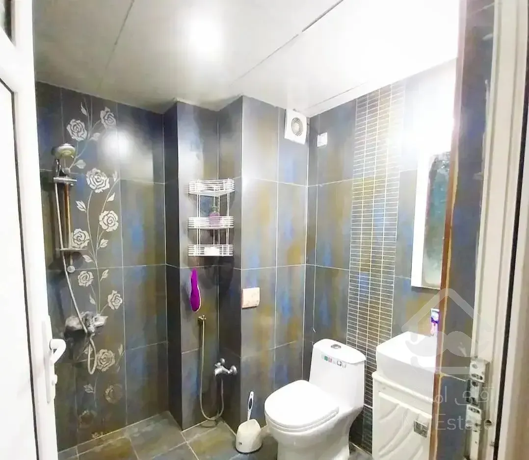 آپارتمان ۱۵۸متر فروشی ۳خواب زیتون کارمندی