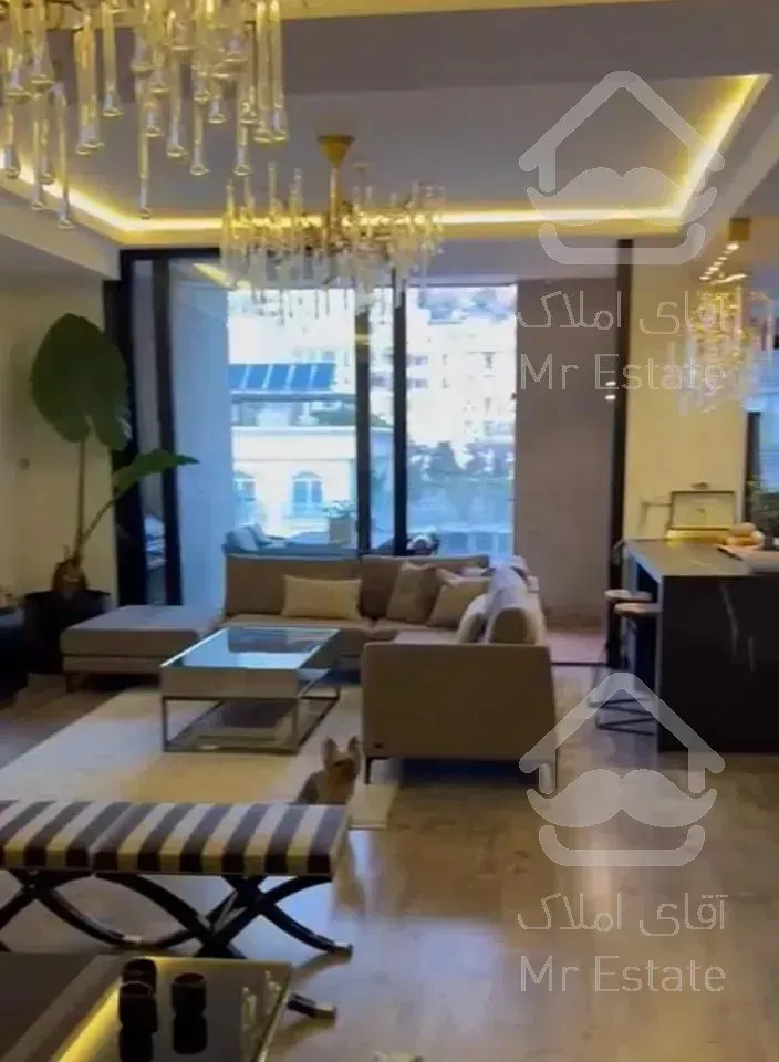 ۱۴۰متر ساسان/۱۵متر تراس گاردن/۳پارکینگ سندی