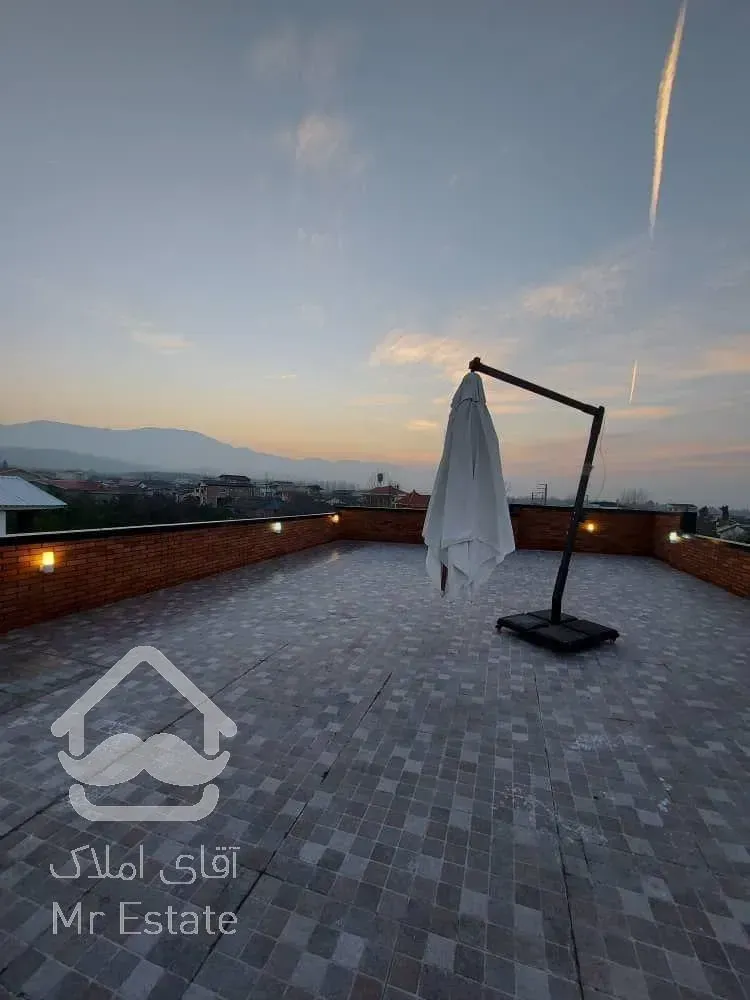 فروش ویلا ۳۰۰متری