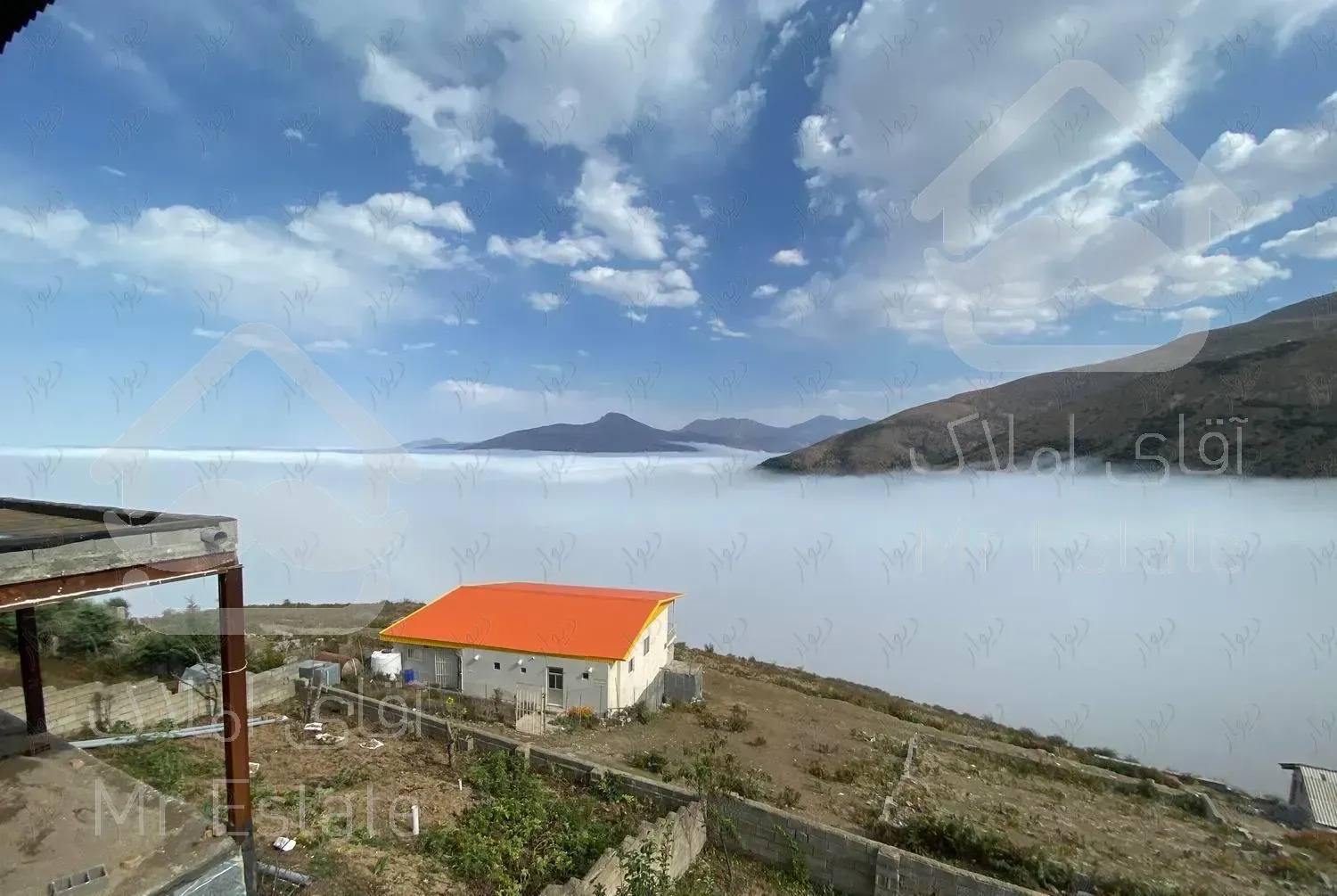 ویلا با منظره دریاچه ابر در بام مازندران فیلبند