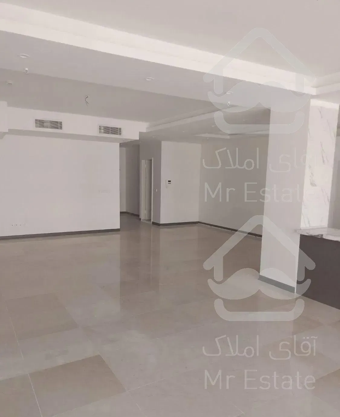 آپارتمان ۱۷۵ متری سه خوابه