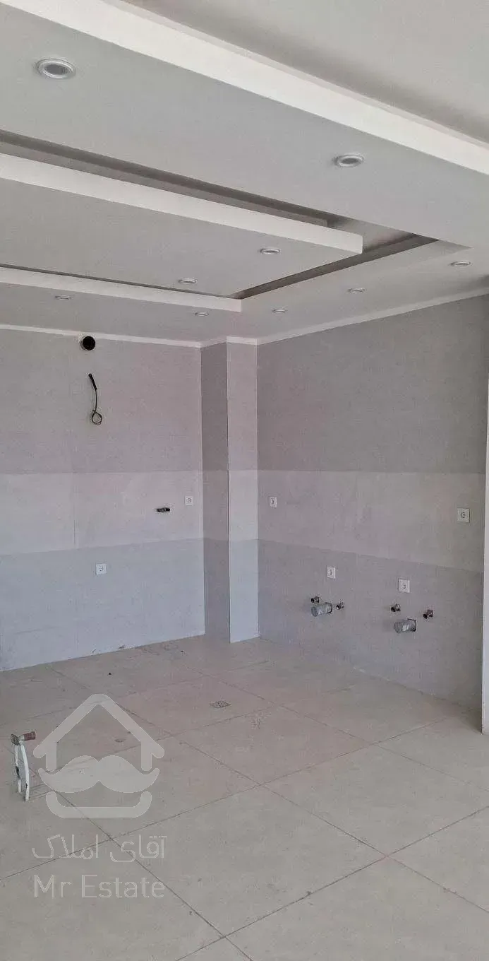 آپارتمان 5 طبقه/خادمی/کفایت/صفر