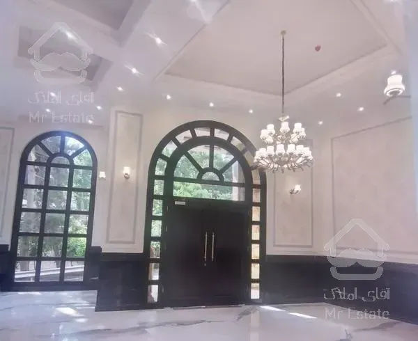 آپارتمان ۱۹۰ متری کامرانیه شمالی(دکترتنها)