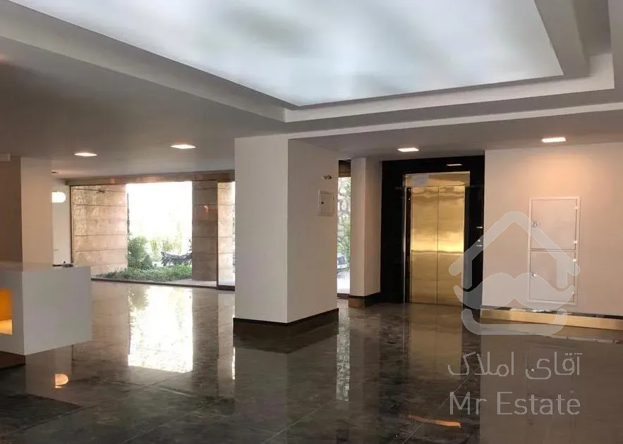 آپارتمان ١٢٥ متری نخل پلاس