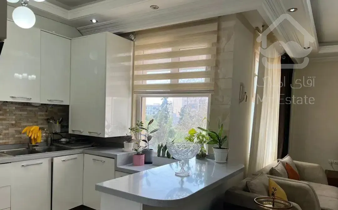 ۹۵متر فول شهران (کاسبی زیر قیمت)سالن پرده خور