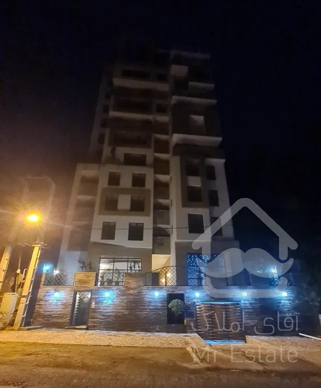 ۱۷۰ متر طبقه هشتم با دید ابدی دریا و جنگل